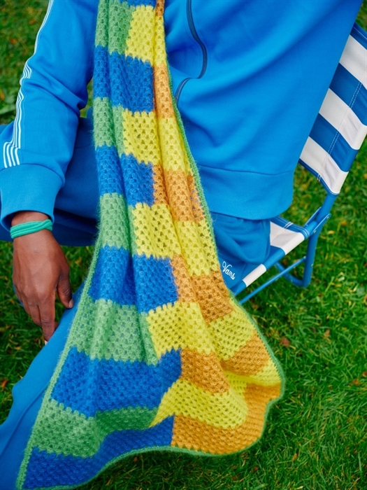 HOOK OUT! af Molla Mills